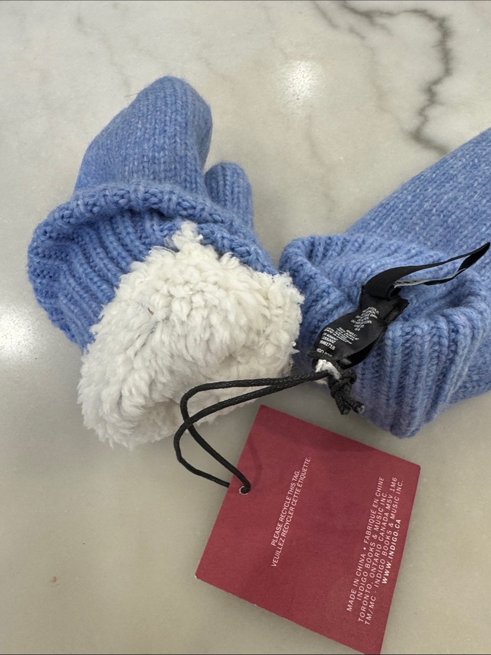Bundle 2 Listings for $20😀 Hat and Gloves Set - Picture 7 of 9
